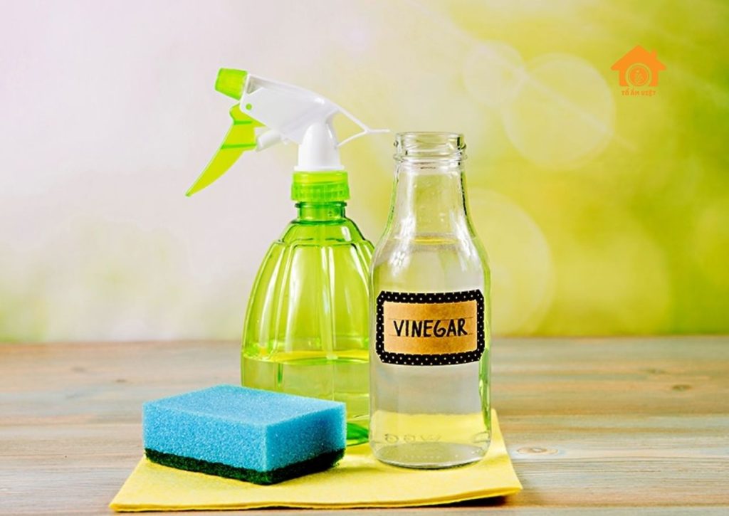 Nước lau gương kính chuyên dụng